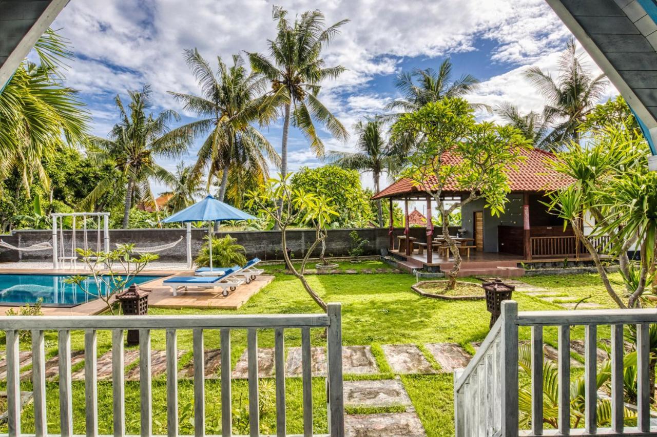 Megaland Bungalow Batununggul Exterior foto